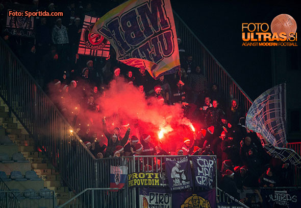 Viole, fans of Maribor during football match between NK Domzale and NK Maribor in 21st Round of Prva liga Telekom Slovenije 2016/17, on December 10, 2016 in Sports park Domzale, Slovenia. Photo by Vid Ponikvar / Sportida