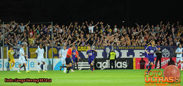 Soccer/Football, Koper, Slovenian Cup finals (NK Maribor - ND Gorica), Viole fans, 21-May-2014, (Photo by: Grega Wernig / Ekipa)