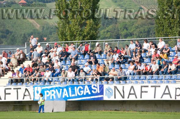 NaftaGorica_GL_200910_04.jpg