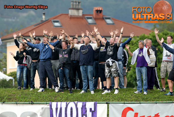 Soccer/Football, Tolmin, Slovenian Cup (NK Tolmin - NK Maribor), Viole, 16-Sep-2015, (Photo by: Drago Wernig / Ekipa)
